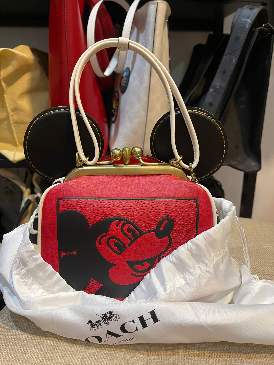 [25-010054] COACH Disney x Keith Haring Mickey Mouse Kisslock Bag - Thumbnail 8